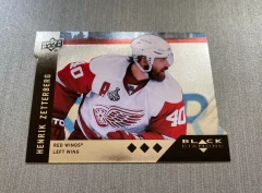 2009-10 Black Diamond Triple Die Cut Henrik Zetterberg #BD4 Red Wings